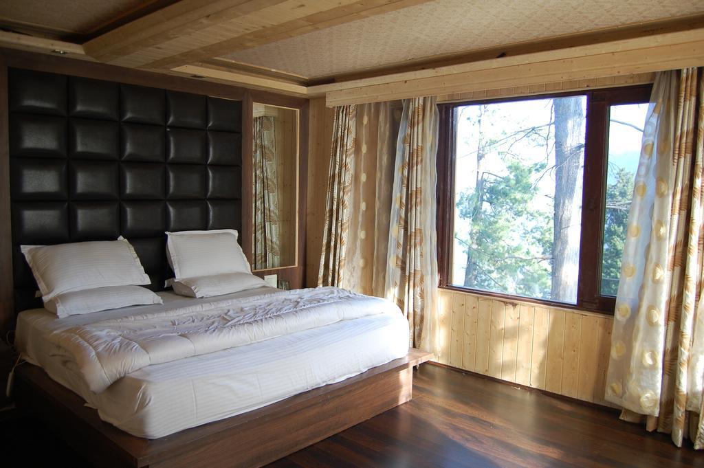 Hotel Zahgeer Continental Gulmarg Chambre photo