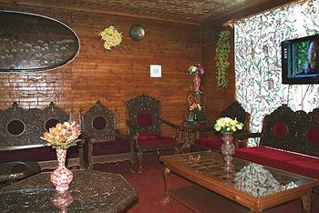 Hotel Zahgeer Continental Gulmarg Extérieur photo
